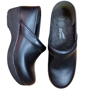 Dansko Professional Black Cabrio Clog Size 37 Womens